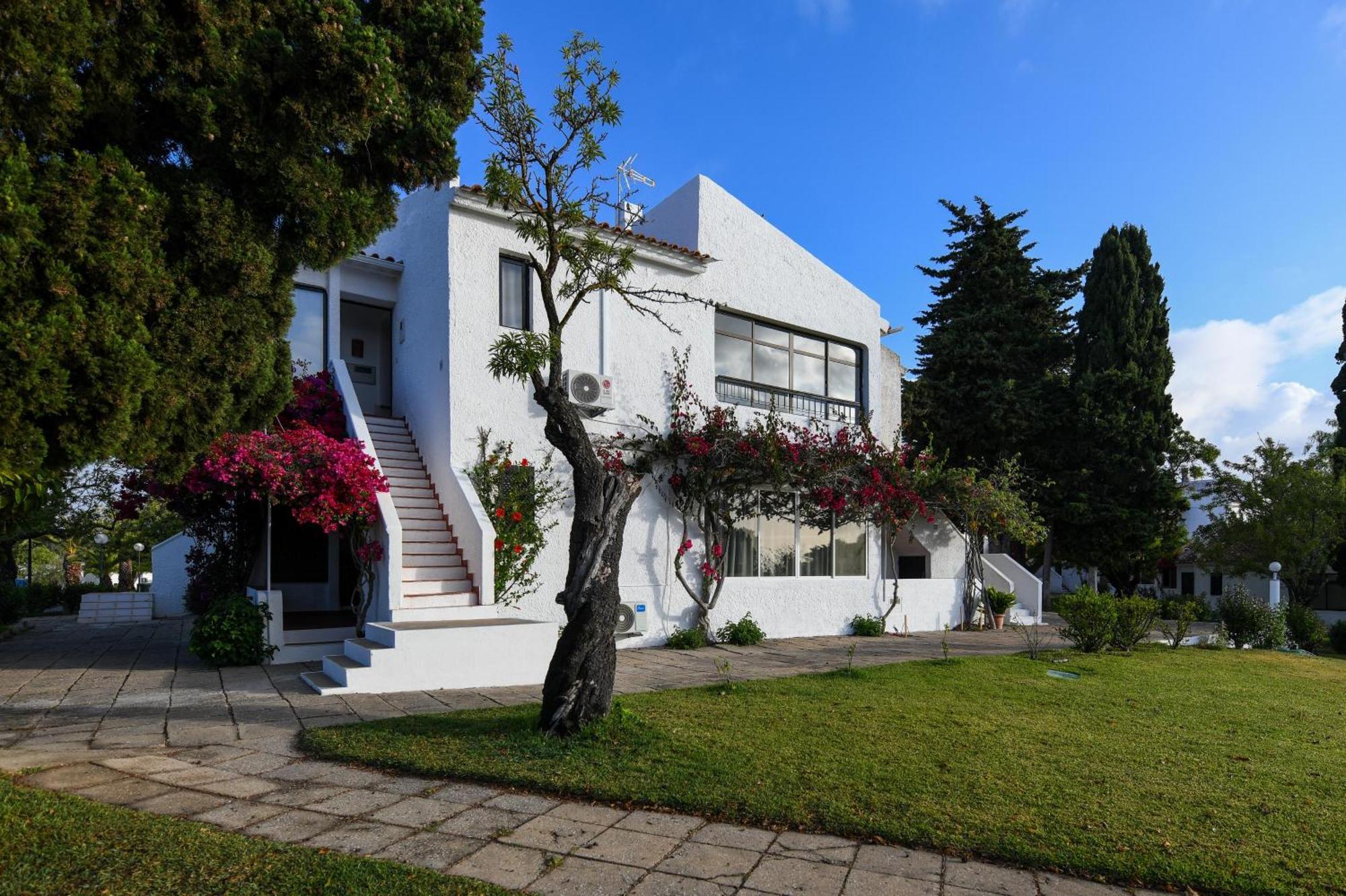 Comfort Studio,1364547047:JPEG
