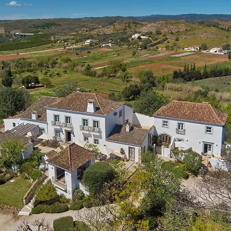 Quinta Da Colina Guest House/Twin Bedroom-3