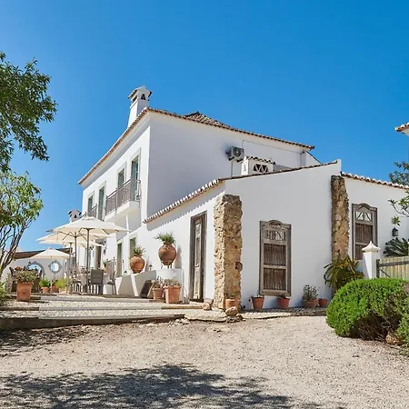Quinta Da Colina Guest Housedouble Bedroom-3